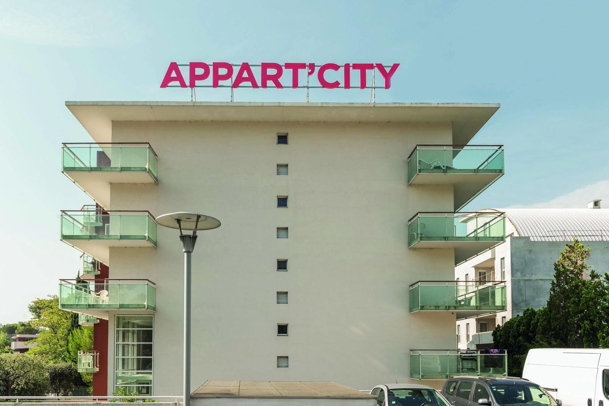 Appart'City Classic Antibes Exterior photo